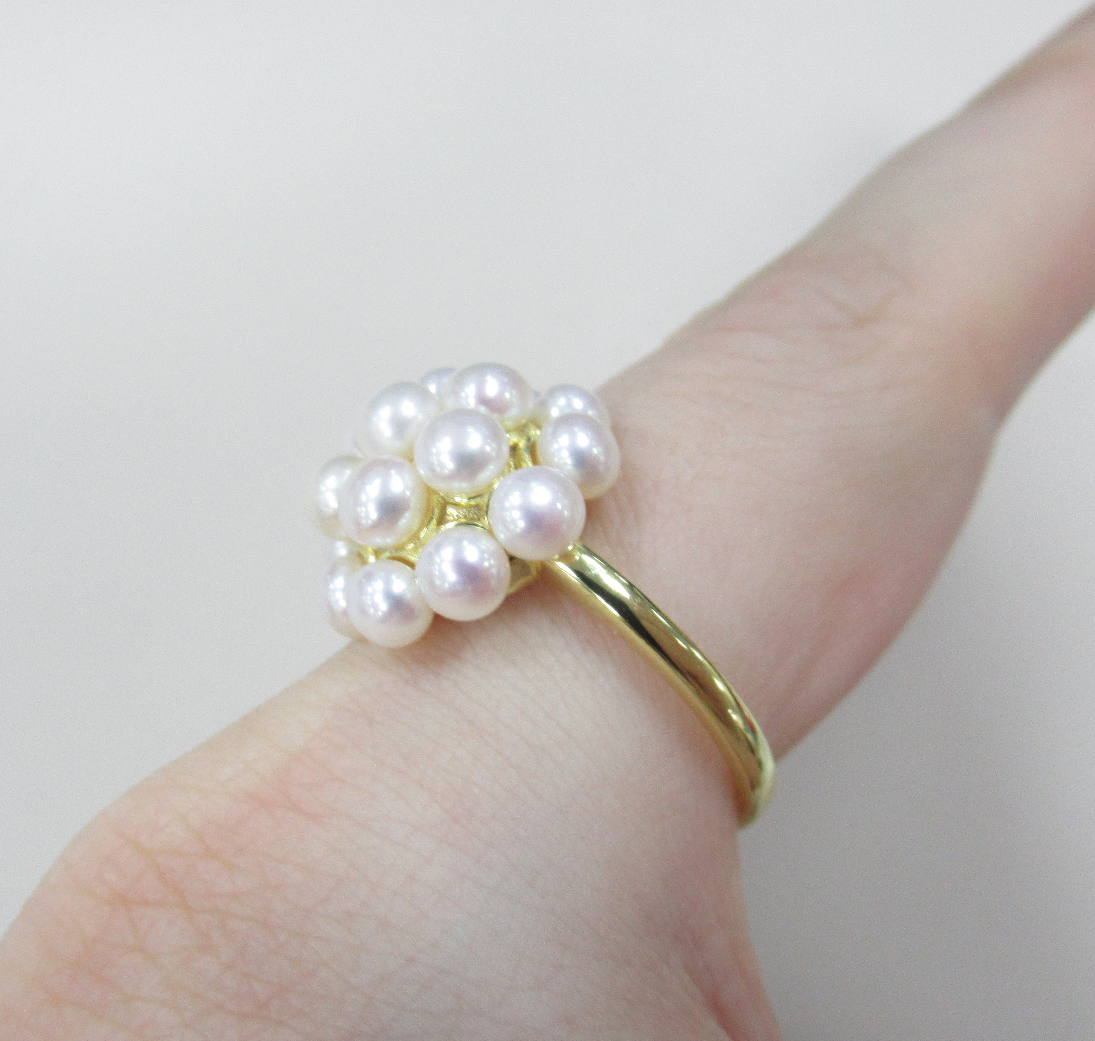 Серебряное кольцо с жемчугом